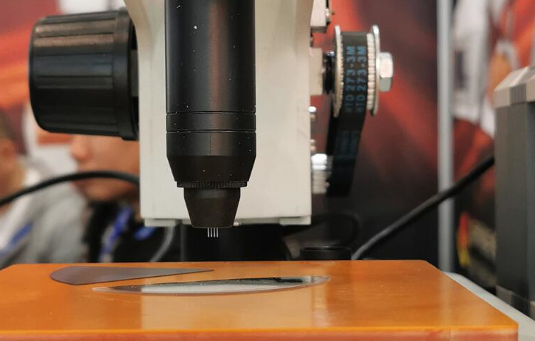 四探针电阻率测试仪